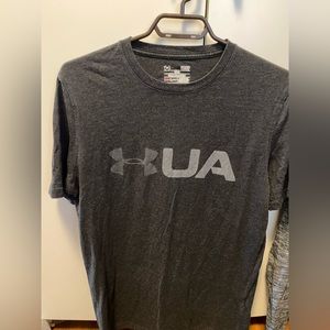 Men’s Under Armour Tshirt
